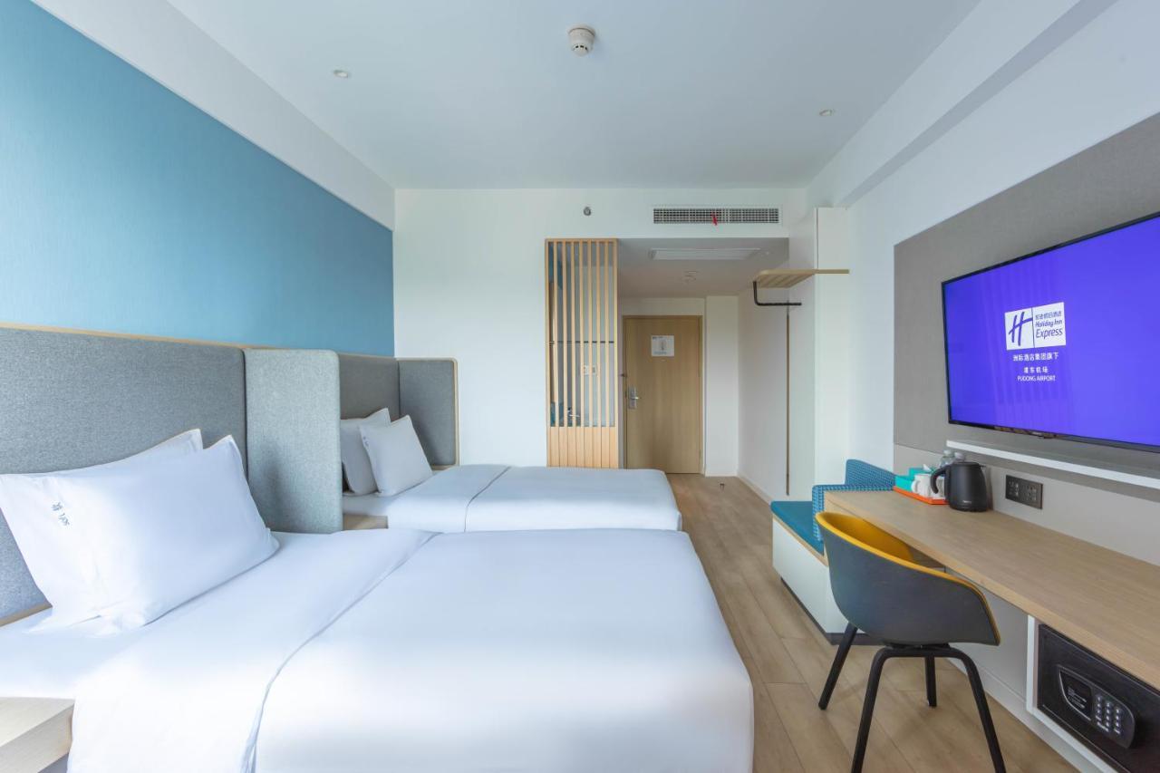 Holiday Inn Express Shanghai Pudong Airport By Ihg Eksteriør billede